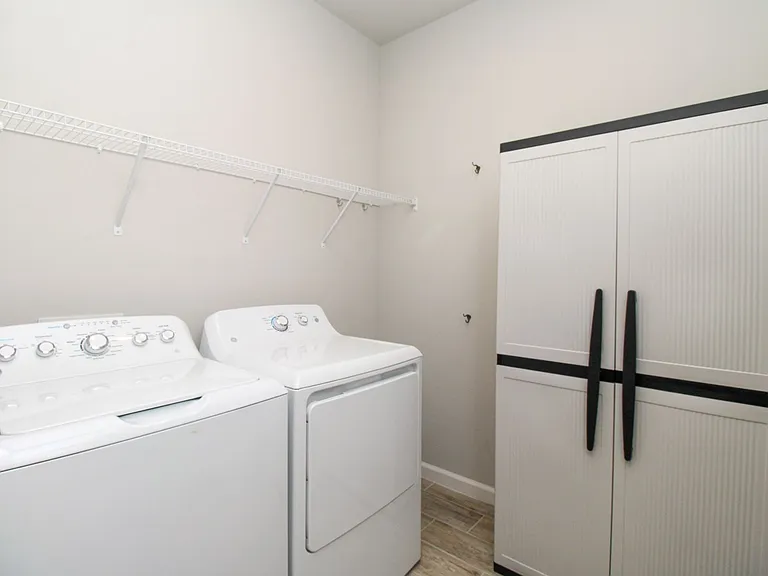 4692 Arboretum Cir #102 — Photo 16