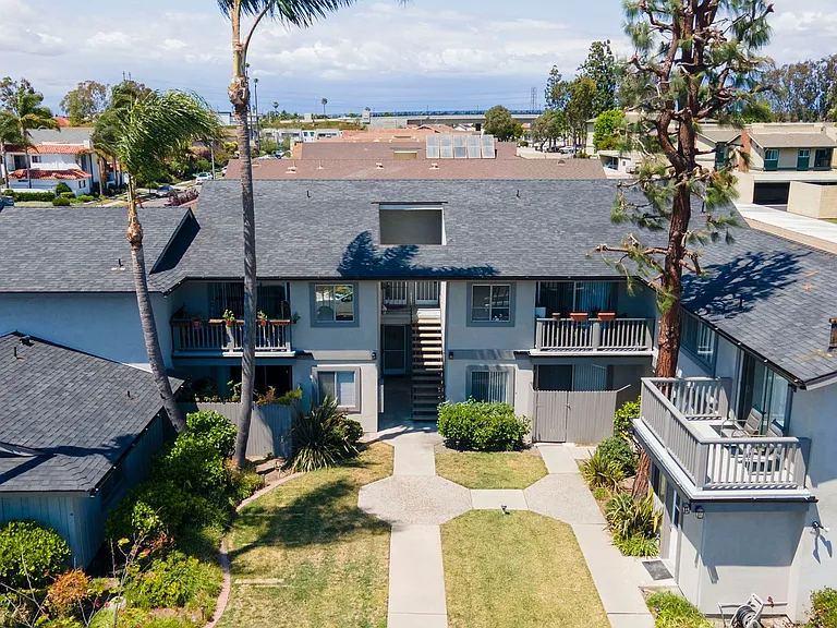 16192 Malaga Ln — Photo 8