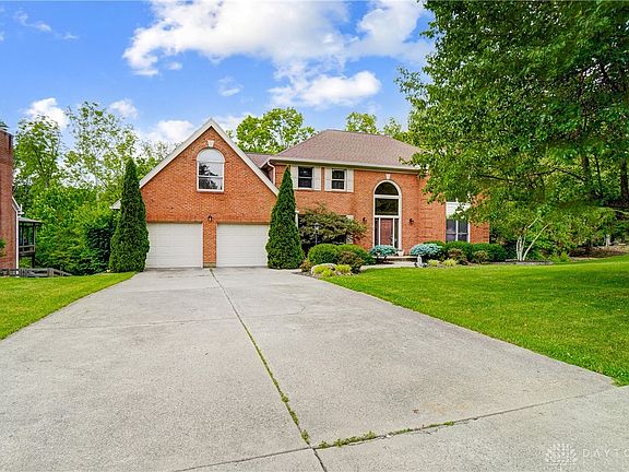 3rd image of 8162 Chestershire Dr