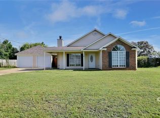 13 Whippoorwill Ln, Fort Mitchell, AL 36856