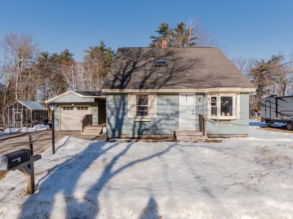 35 Jones Street, Auburn, ME 04210