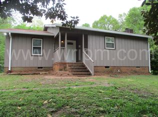 756 Green Meadows Cir, Fountain Inn, SC 29644
