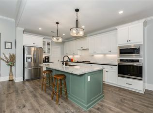 4313 Appalachian Trl, Bryan, TX 77802