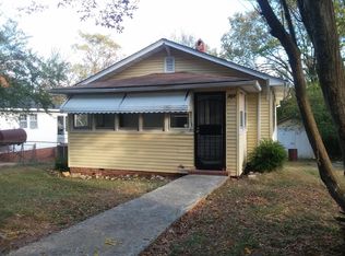 307 Mayo St, Badin, NC 28009