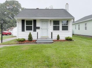 8 Sword Ave, Enfield, CT 06082