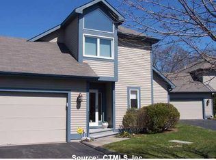 18 Elizabeth Ct #18, Groton, CT 06340