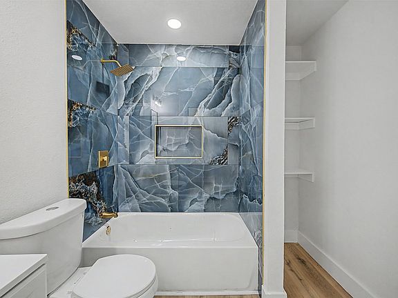 3rd image of 2841 Langston St