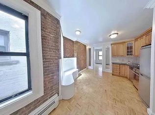 195 E 2nd St #12A, New York, NY 10009