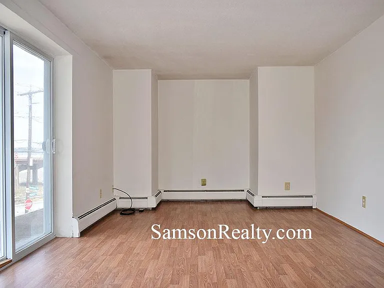 5 Woodward Ave #1 — Photo 7