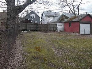 5th image of 148 Lasalle Ave