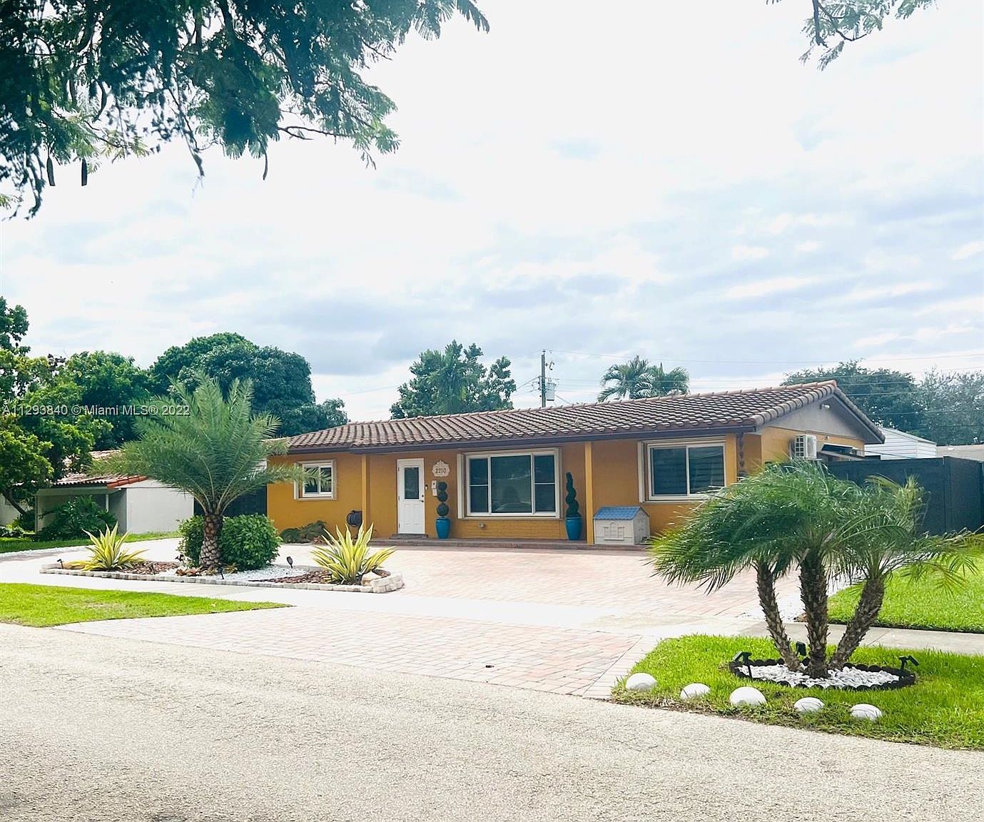 2210 SW 89th Ave, Miami, FL 33165 Zillow