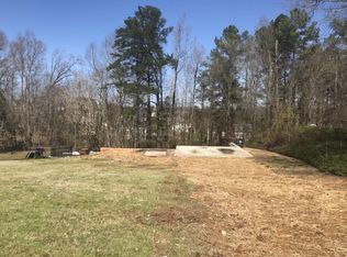 1110 Grandview Cir, Powder Springs, GA 30127