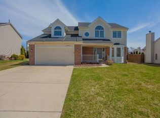 3275 Honeysuckle Dr, Ann Arbor, MI