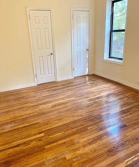 209 Bennett Ave #5C — Photo 1