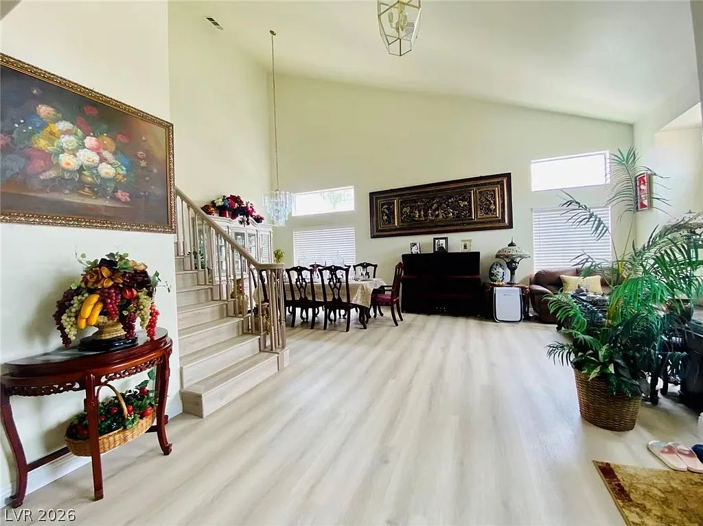 Building Photo - 6576 Moonshadow Cir