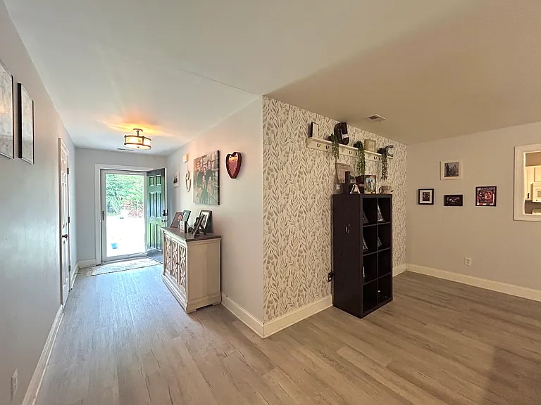 106 Camellia Creek Dr — Photo 24