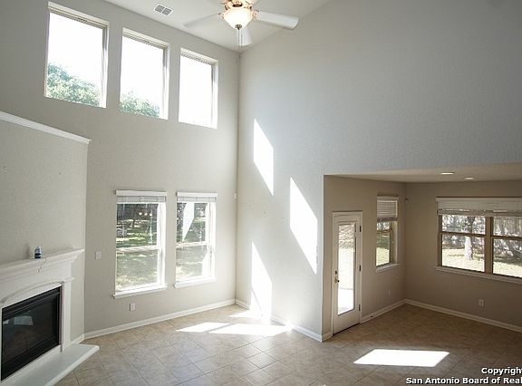 3rd image of 7011 Ravensdale