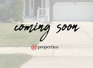 1005 Club Lake Dr, Antioch, IL 60002
