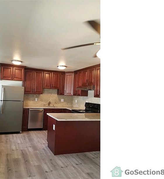 1st image of 703 Menker Ave