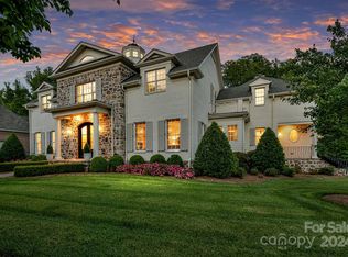 902 Hudson Pl, Davidson, NC 28036
