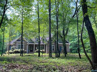 17361 Meadows Rd, Athens, AL 35613
