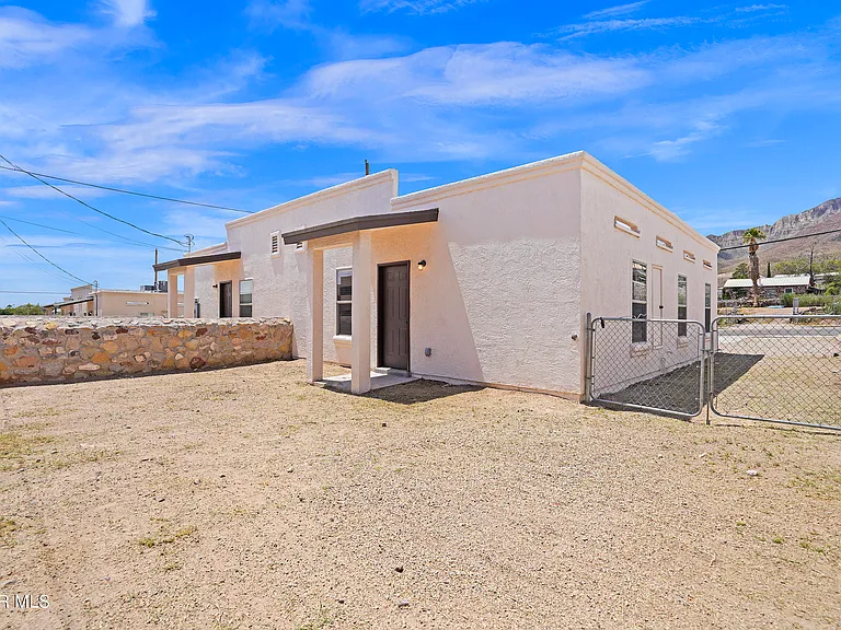 8804 Eclipse St #B — Photo 27