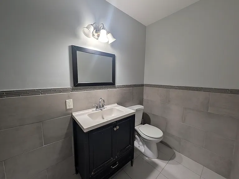 319 Sussex St #1 — Photo 6