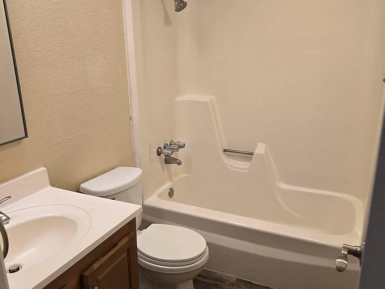 9002 W Roma Ave — Photo 20