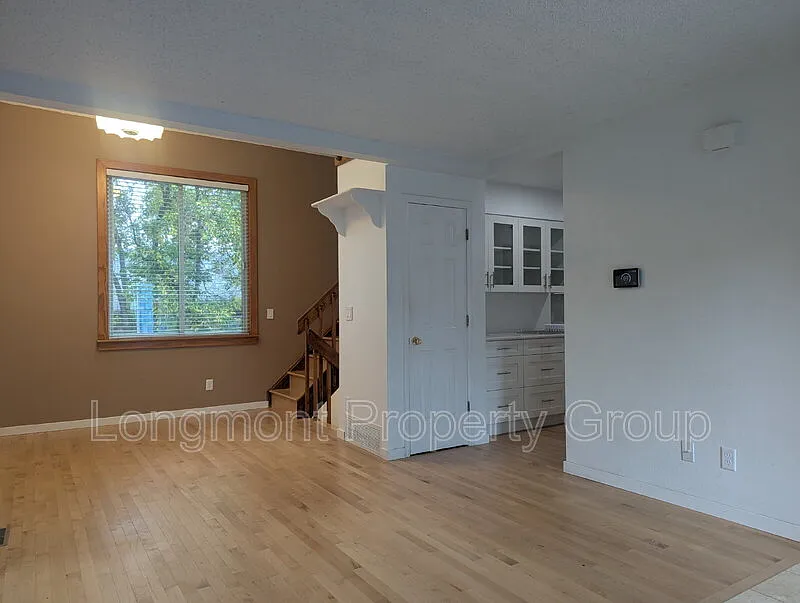 2 bed, 1.5 bath, 1480 sqft, $2,140 — Photo 3