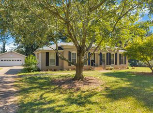 123 Gilmer St, Lavonia, GA 30553