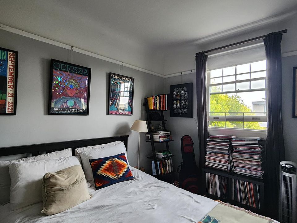 1st image of 3300 Clay St APT 6