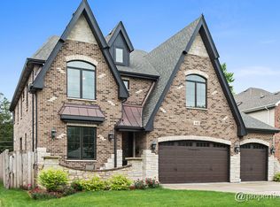 448 N Emery Ln, Elmhurst, IL