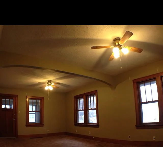 317 W Chamberlin St #2 — Photo 5