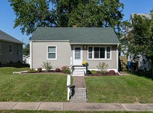 244 W 31st St, Davenport, IA 52803