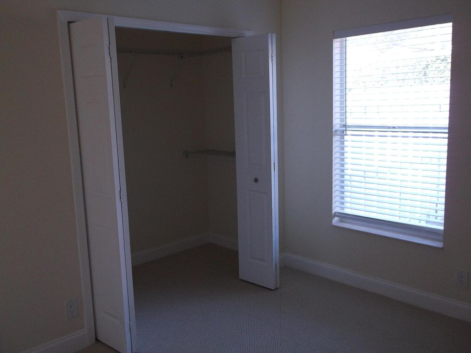 1st image of 5190 Foxhall Drive N