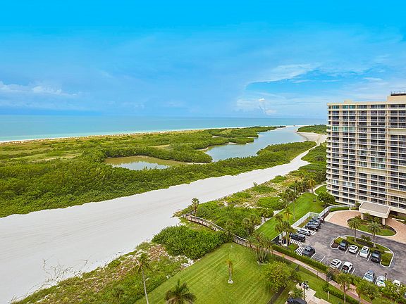 2nd image of 320 Seaview Ct APT 1708