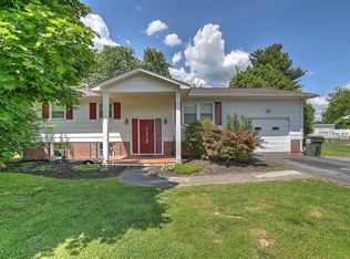 107 Lynnview Cir, Elizabethton, TN 37643