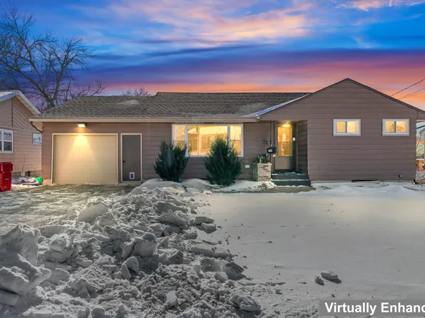 116 2nd St NW, Byron, MN 55920