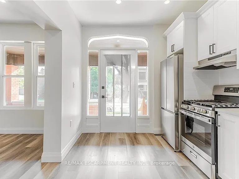 50 Burris St #1 — Photo 3