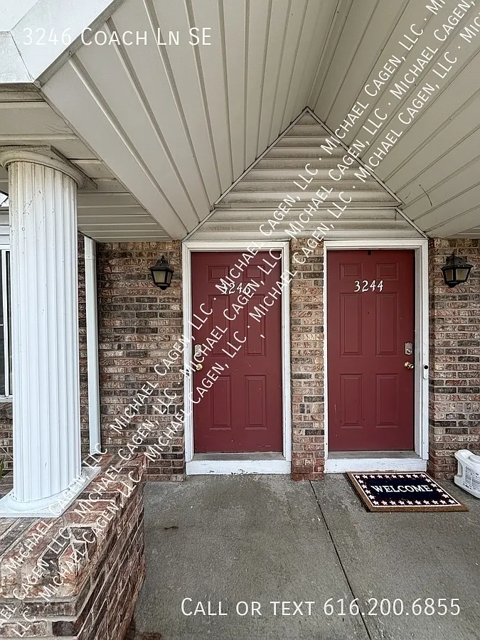2 bed, 1.5 bath, 900 sqft, $1,875 — Photo 2