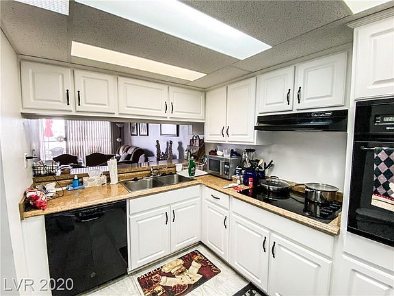 4th image of 745 N Royal Crest Cir Unit 113