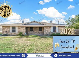 7728 Jamie Renee Ln, North Richland Hills, TX 76182