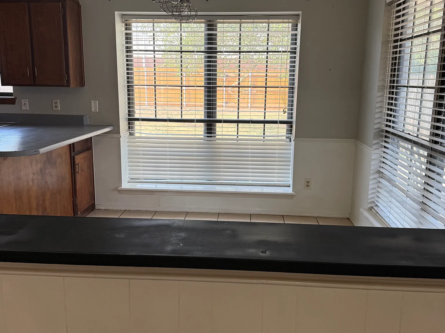 3 bed, 1418 sqft, $1,700 — Photo 4