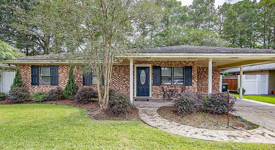 1st image of 2018 Mary Hughes Dr