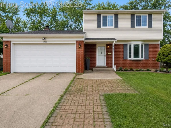 654 Manchester St, Madison Heights, MI 48071