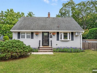 479 S Pleasant Ave, Ridgewood, NJ, 07450