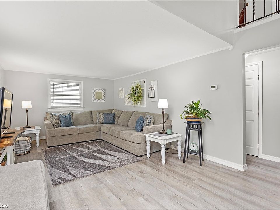 15203 Darrow Rd, Vermilion, OH 44089 Zillow