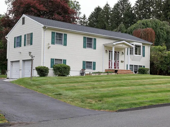 6 Wayne Avenue, New City, NY 10956