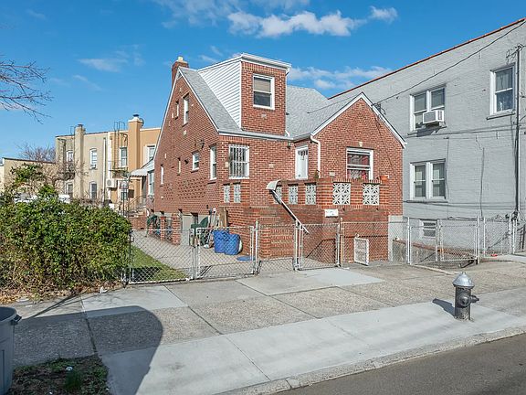 2nd image of 2138 71st St