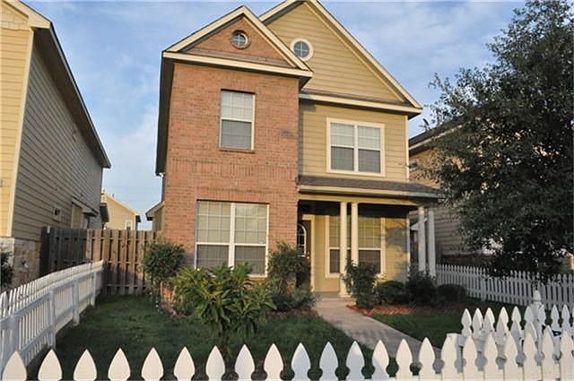 1st image of 7107 Sun Village Dr